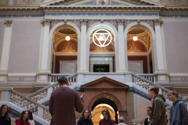 Edukační program pro školy ve výstavě. © Galerie Rudolfinum, foto: Libor Galia