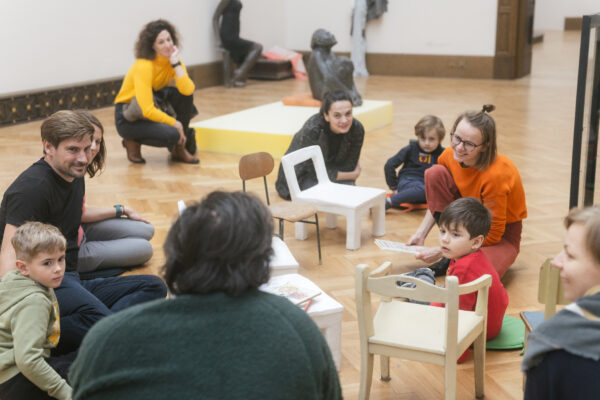 Pohádky ve Spícím městě – doprovodný program k výstavě fragilités. © Galerie Rudolfinum, foto: Libor Galia