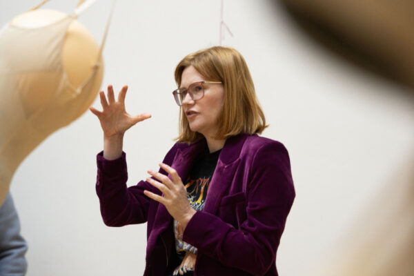 Kateřina Vincourová Skin Care, komentovaná prohlídka s Julií Bailey © Galerie Rudolfinum, foto Tereza Kunderová