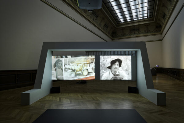 Tekla Aslanishvili, Hora promlouvá k moři, 2024 © Galerie Rudolfinum, foto Ondřej Polák
