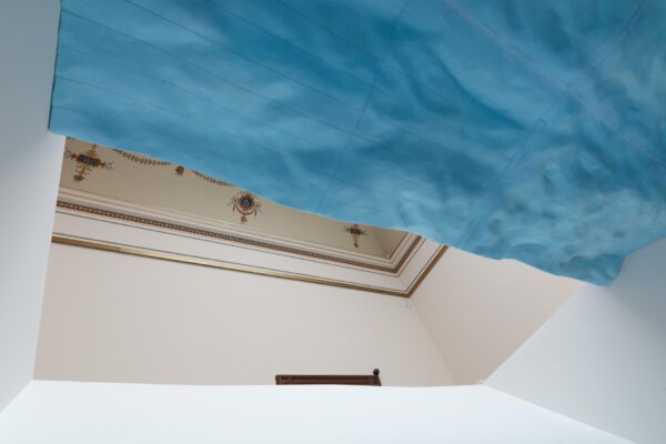 Jiří Příhoda VOID, pohled do instalace. Záběr/klapka 02 „POTOPA“, 1995-96, detail. © Galerie Rudolfinum, foto: Martin Polák